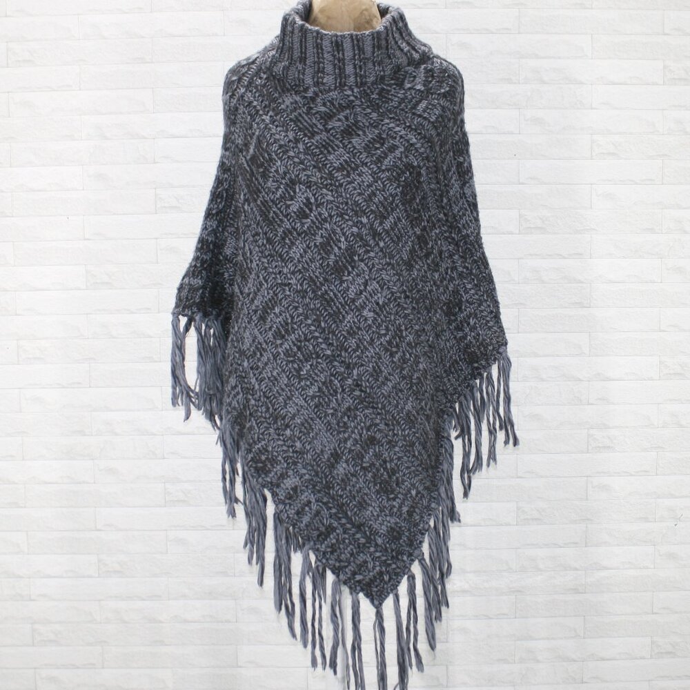Poncho Knit Fringe Diagonal Cable Knit Stripe Warm Fringe Black Gray One Size - Picture 1 of 14